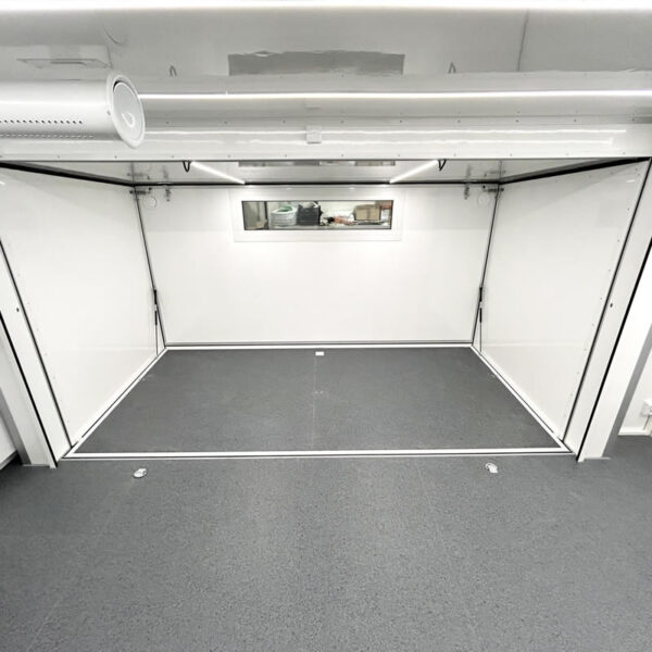 Utvidbar mannskapsvogn S280 - Royale Nordic